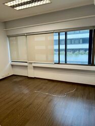 United House (D9), Office #572596471